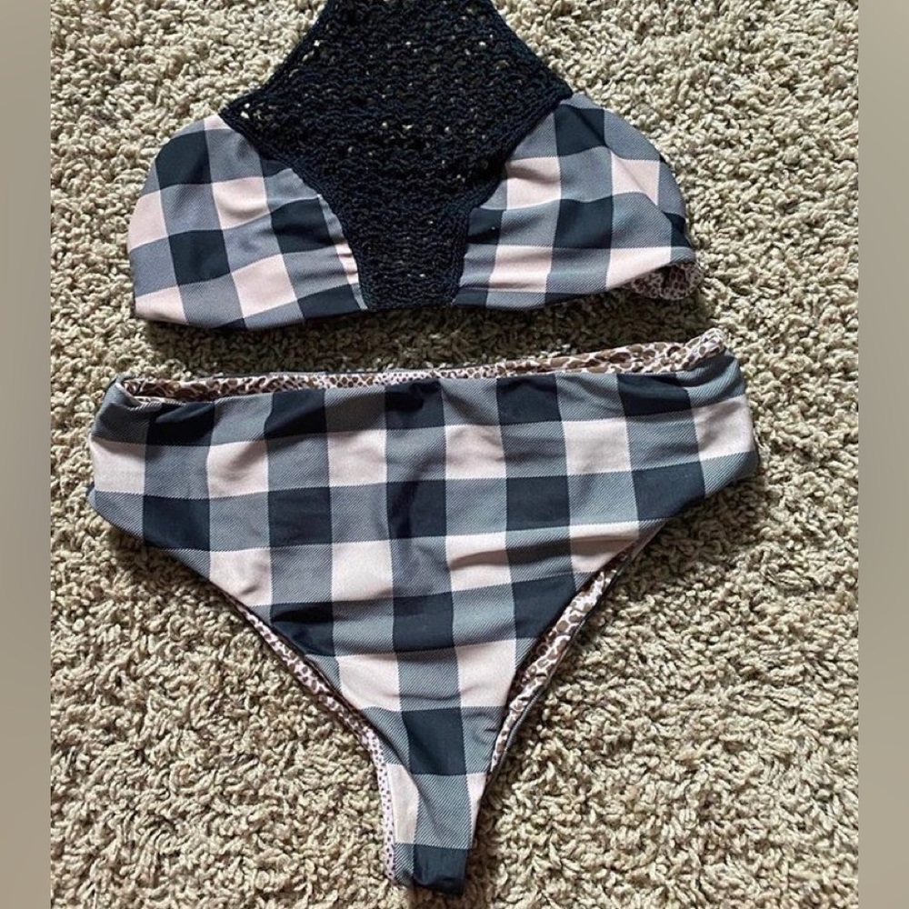 Acacia Two Piece